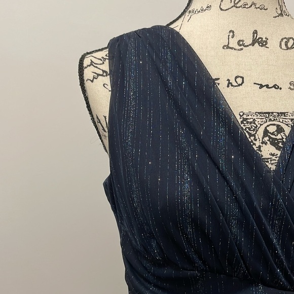 Alexa B Nites Metallic Blue V Neck Maxi Dress Size 6 - Picture 6 of 11